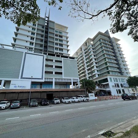 Akademik Suite Mount Austin Johor Bahru Buitenkant foto